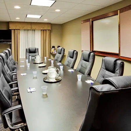 Holiday Inn Express Hotel & Suites Lebanon By Ihg 