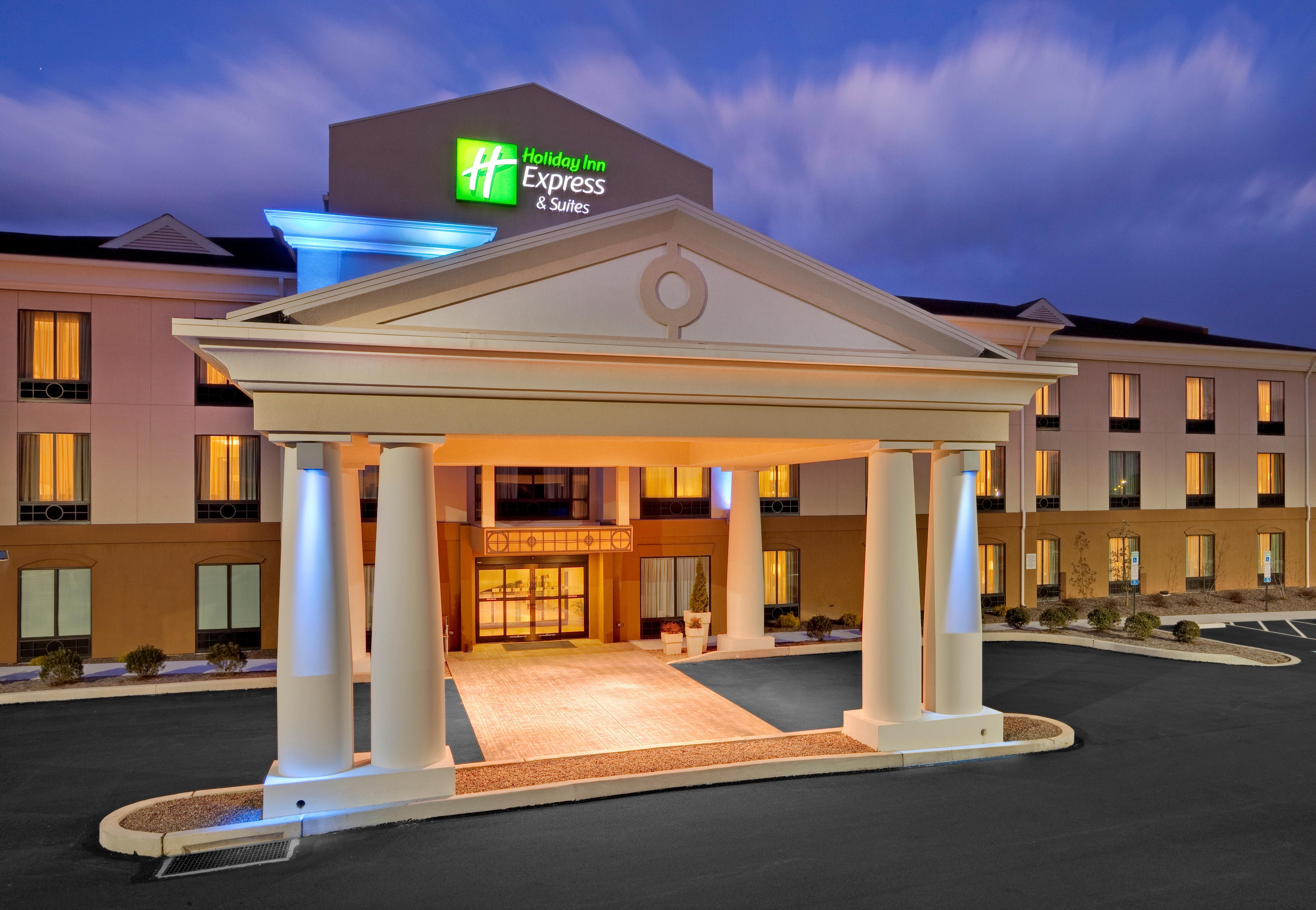 Express & By Ihg 2* Lebanon
