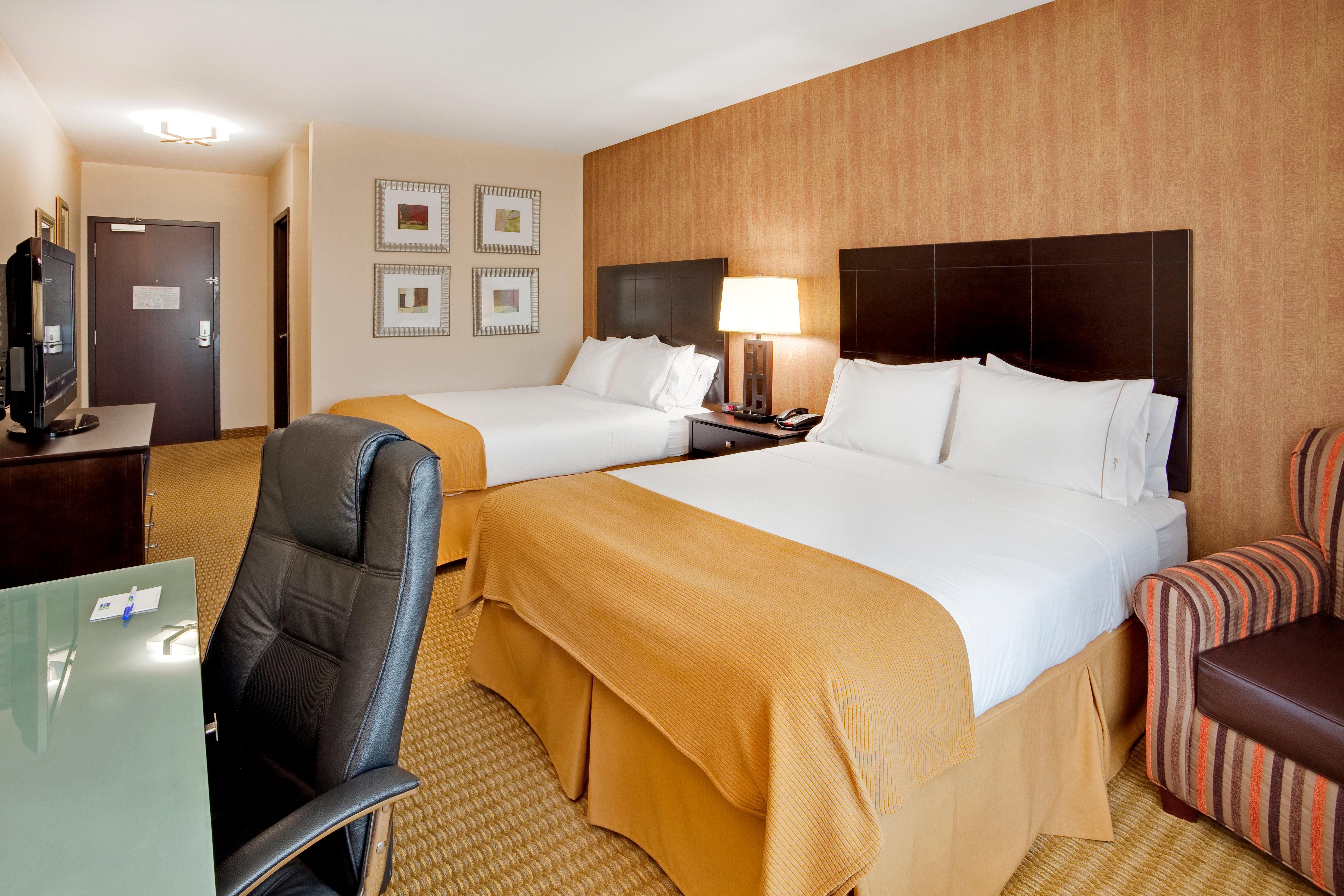 Express & By Ihg