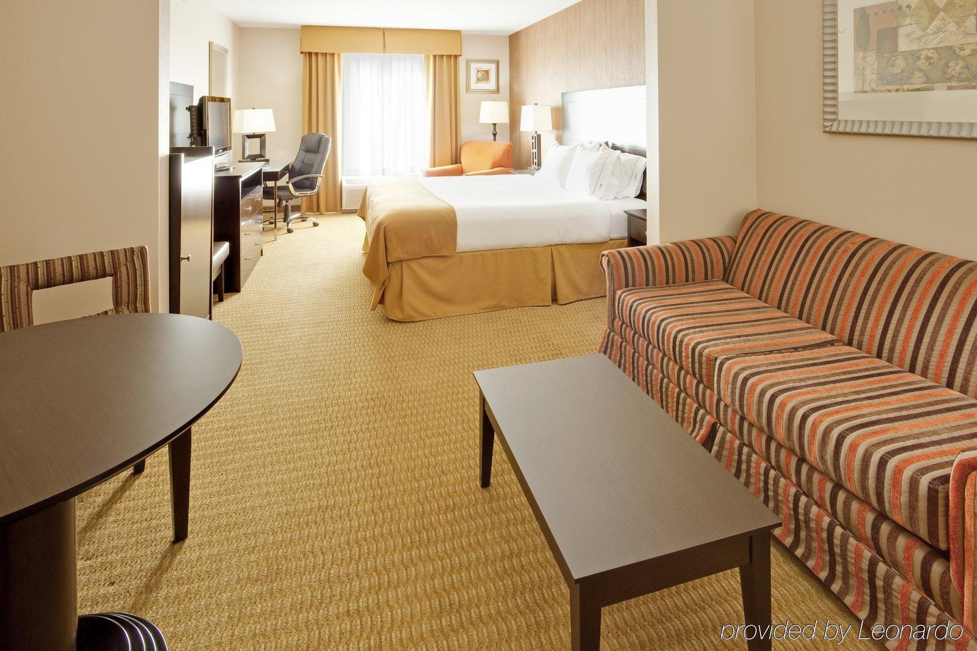 Express & By Ihg